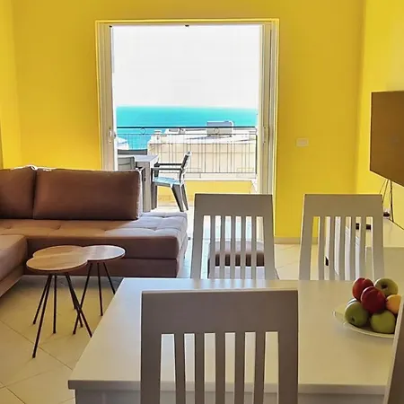 Colorful Sea View Apartment Sarande Exterior photo